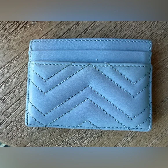 Gucci Baby Blue Leather Card Holder - Picture 5 of 13